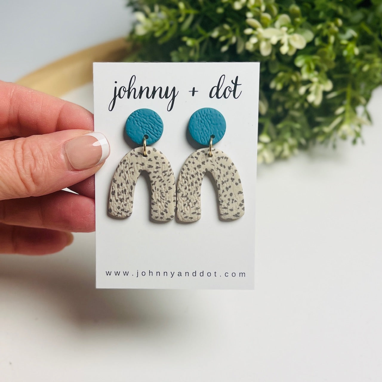Speckled Arch Dangle Earrings