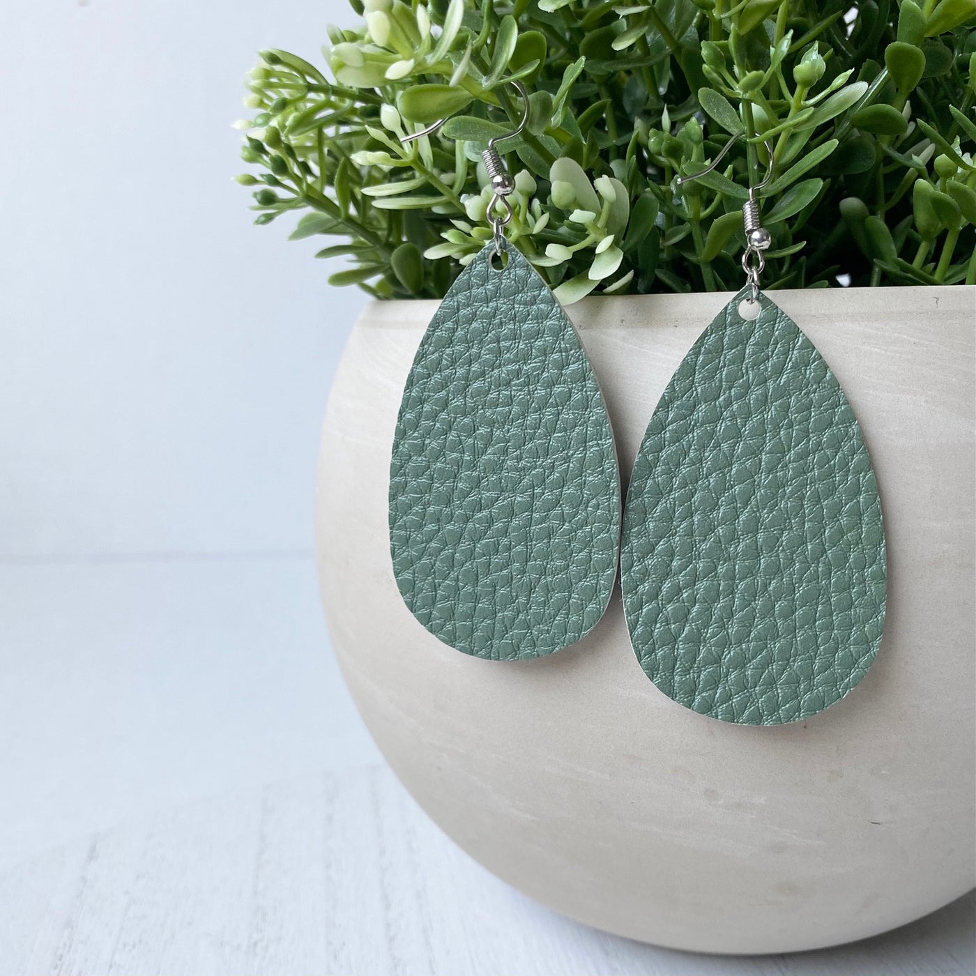 Sage Green Hammered