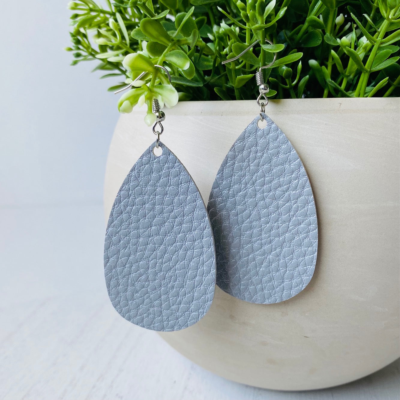 Light Gray Hammered Teardrop Earrings