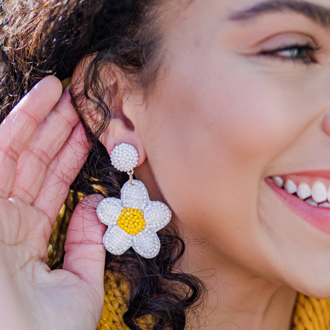 Beaded White Daisy Earrings