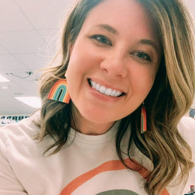 Jen with @theflexibleclass wearing the Boho Clay Rainbow Earrings